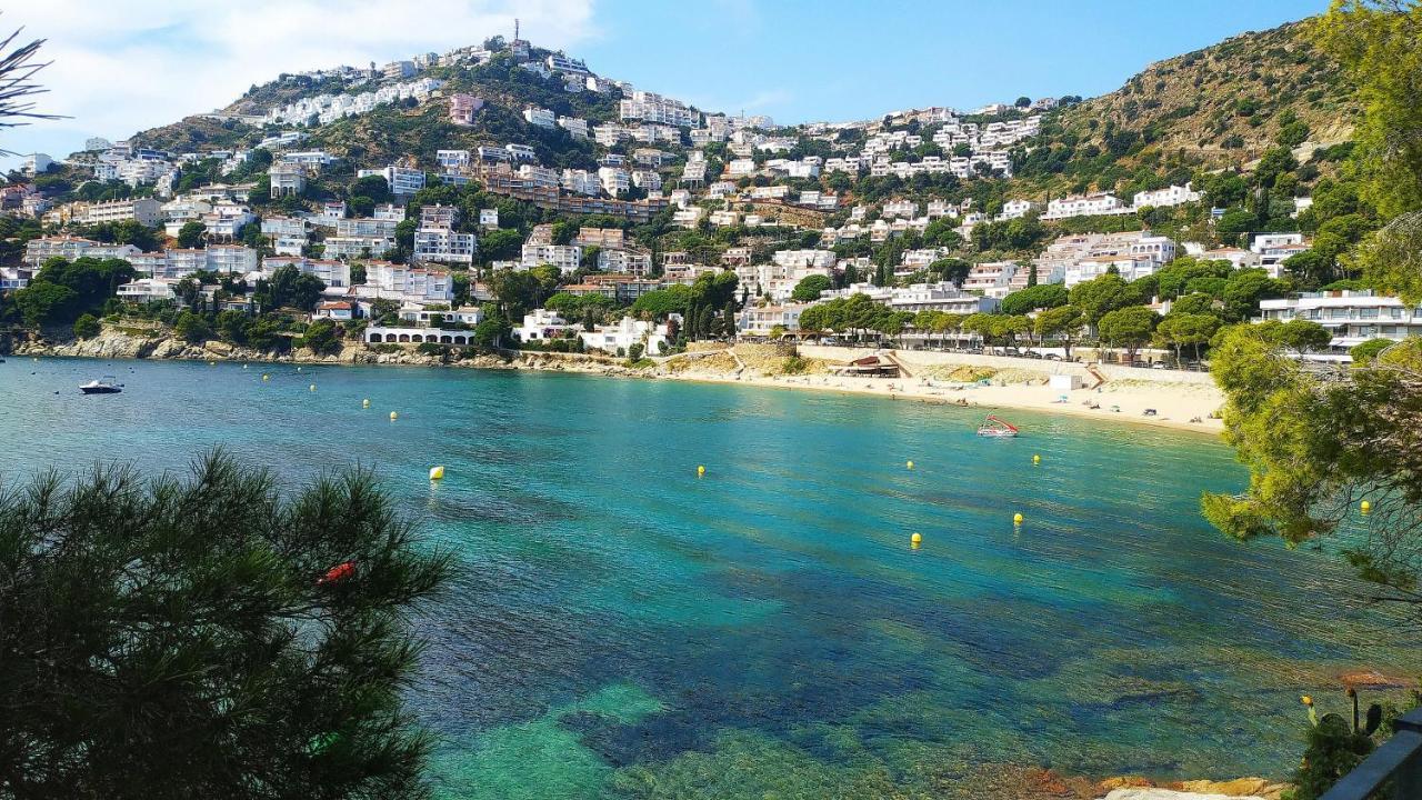La Vela Blanca Daire Roses Dış mekan fotoğraf