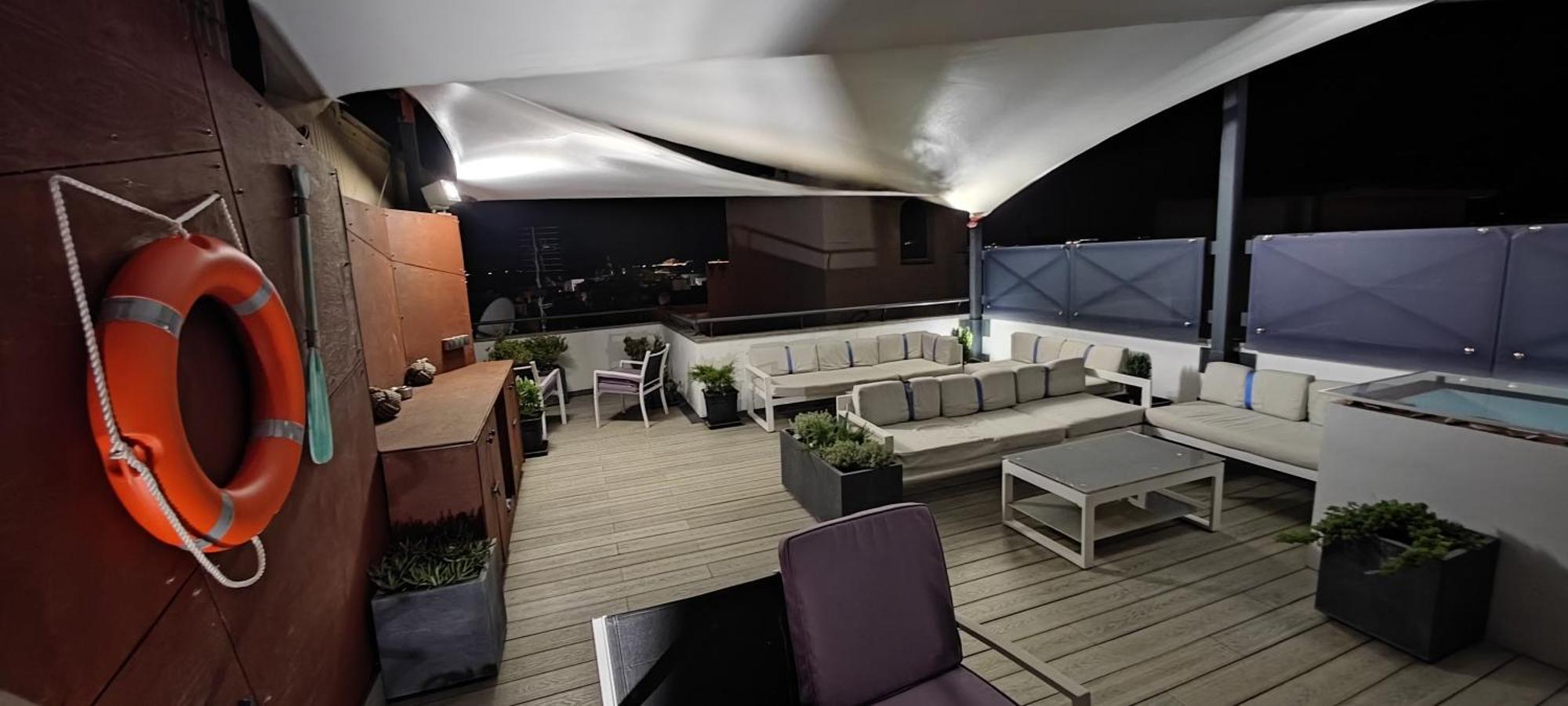 La Vela Blanca Daire Roses Dış mekan fotoğraf