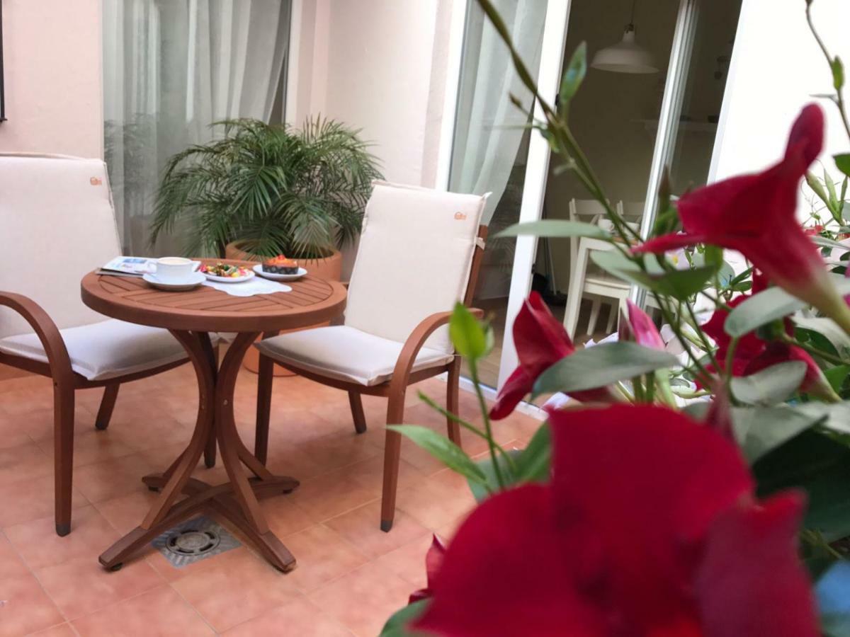 La Vela Blanca Daire Roses Dış mekan fotoğraf